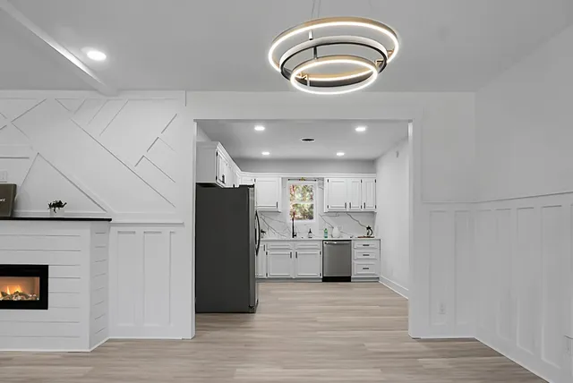 $549,000 | 8527 Benjamin Simmons Road, Hollywood, SC 29449