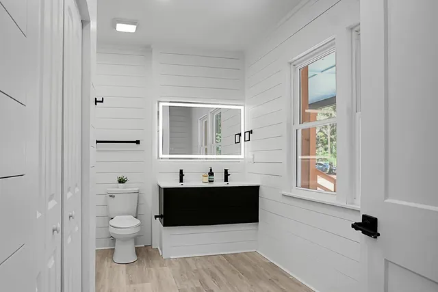 $549,000 | 8527 Benjamin Simmons Road, Hollywood, SC 29449