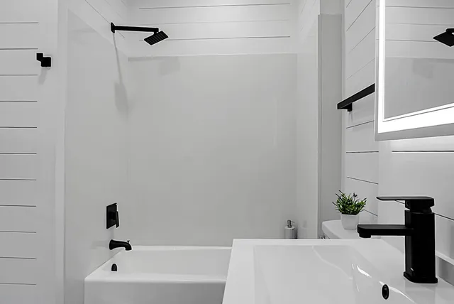 $549,000 | 8527 Benjamin Simmons Road, Hollywood, SC 29449