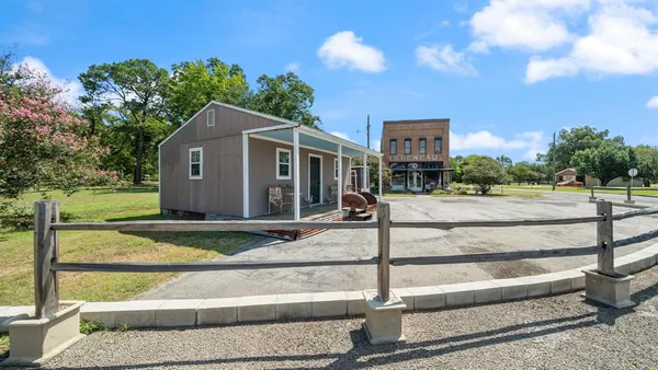$309,000 | 703 Farm To Market Road 1799, Alba, TX 75410