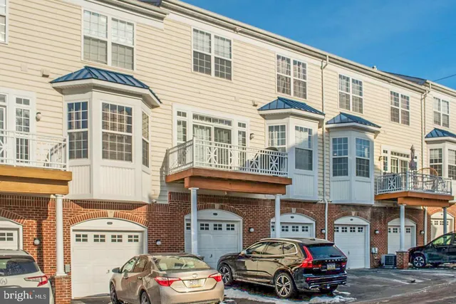 a car parked in front of a building