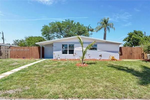 $2,900 | 5621 Southwest 38th Court, Davie, FL 33314