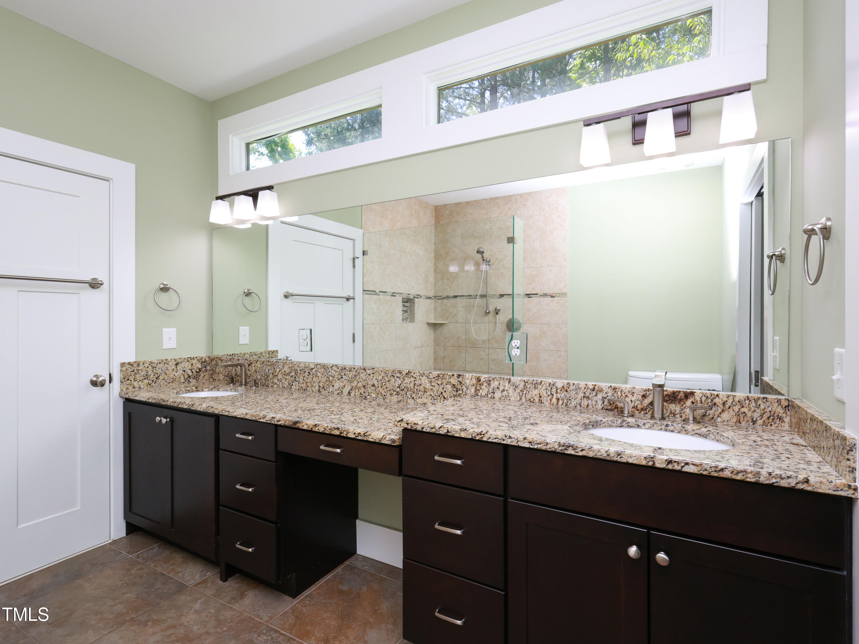 912 Reedy Creek Road Cary, NC 27513 - Photo 22 of 59 040_912_Reedy_Creek_Rd_Full_Bath2