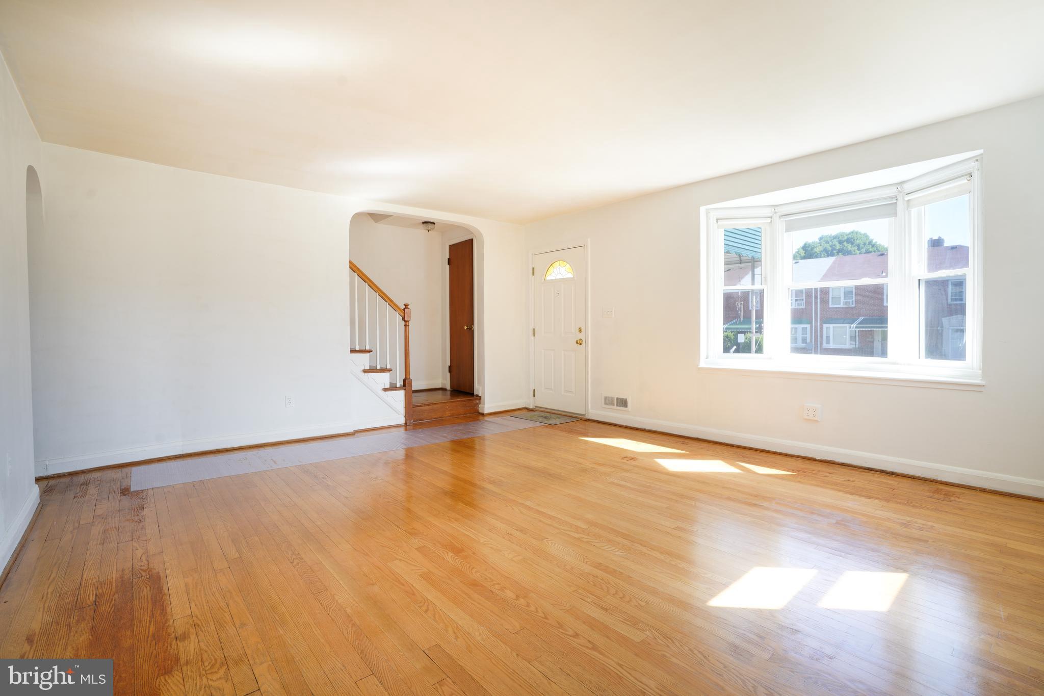 704 Stamford Road Baltimore, MD 21229 - Photo 17 of 29