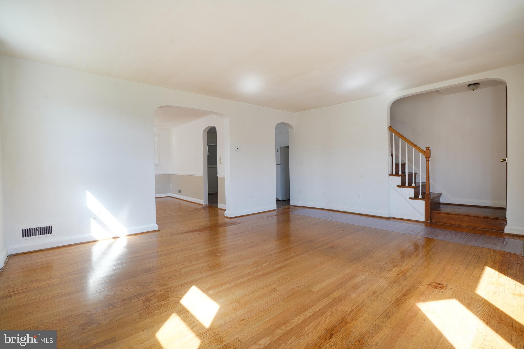 704 Stamford Road Baltimore, MD 21229 - Photo 18 of 29