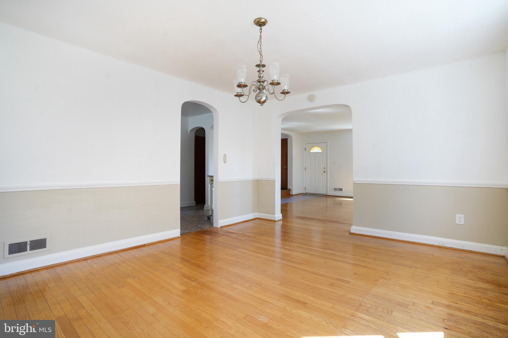 704 Stamford Road Baltimore, MD 21229 - Photo 20 of 29