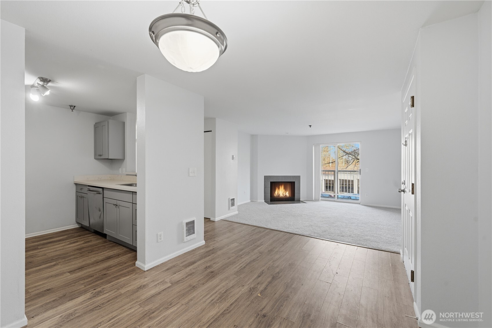 975 Aberdeen Avenue Northeast, Unit F308 Renton, WA 98056 - Photo 12 of 20