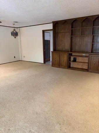 $299,500 | 1801 East Buckley Street, Brownfield, TX 79316