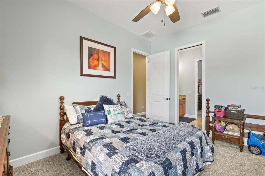 5319 West Trapnell Road Dover, FL 33527 - Photo 20 of 54