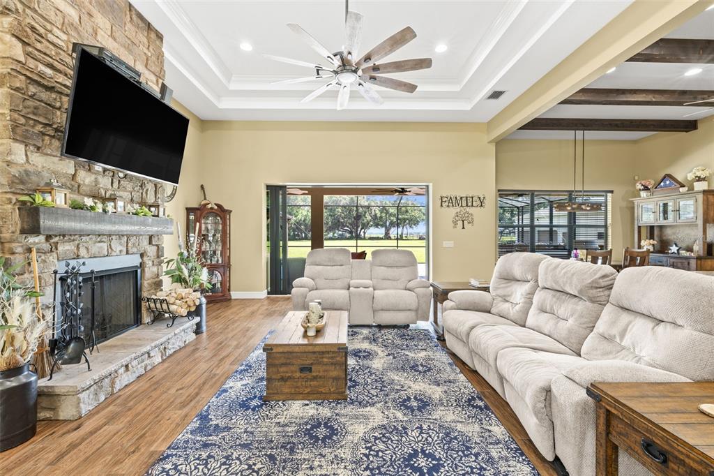 5319 West Trapnell Road Dover, FL 33527 - Photo 5 of 54