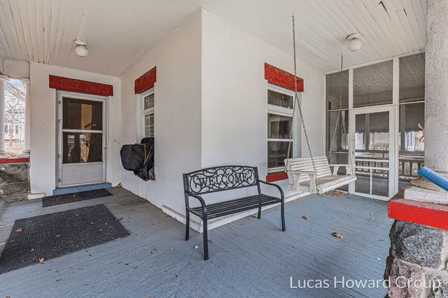 $274,900 | 326 East Washington Street, Ionia, MI 48846