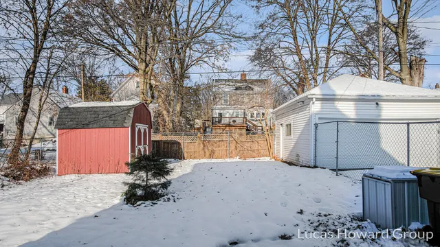 $274,900 | 326 East Washington Street, Ionia, MI 48846