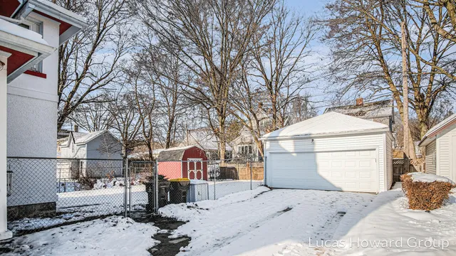 $274,900 | 326 East Washington Street, Ionia, MI 48846