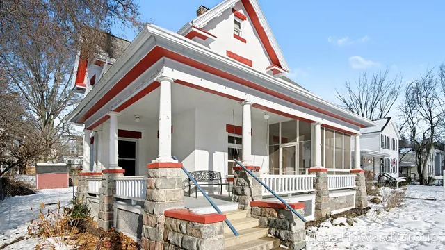 $274,900 | 326 East Washington Street, Ionia, MI 48846