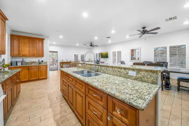 $2,500,000 | 84925 61st Avenue, Thermal, CA 92274