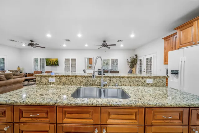 $2,500,000 | 84925 61st Avenue, Thermal, CA 92274