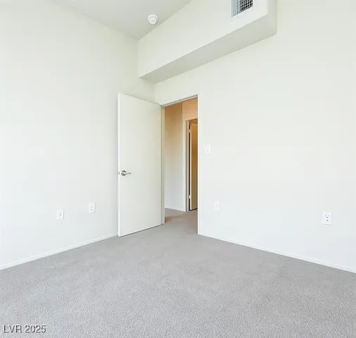 $1,995 | 1739 North Lamont Street, Las Vegas, NV 89115