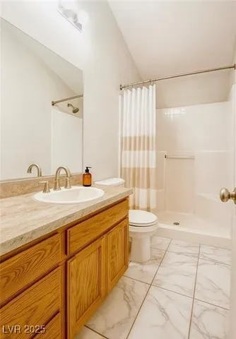 $1,995 | 1739 North Lamont Street, Las Vegas, NV 89115