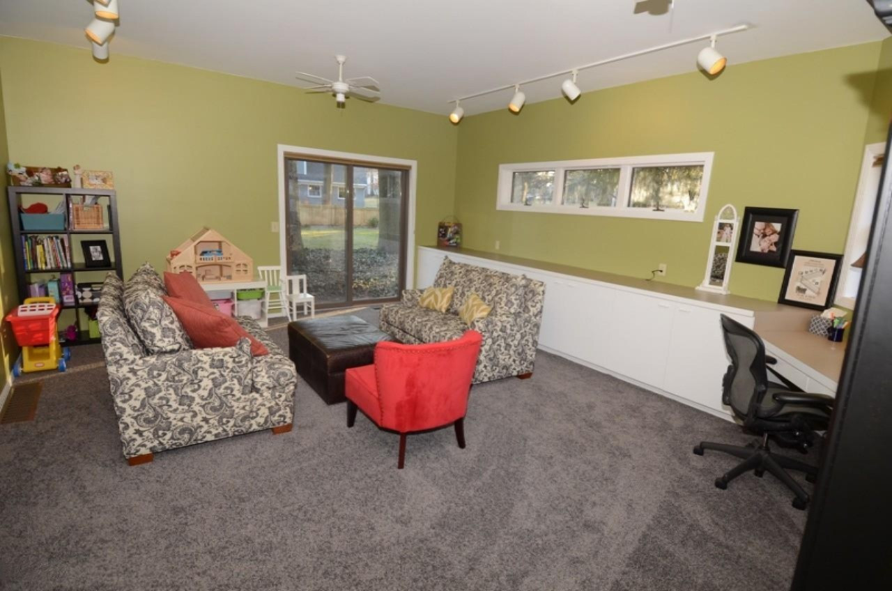 1650 Alexander Street Southeast East Grand Rapids, MI 49506 - Photo 10 of 25 10