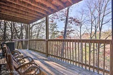 $895,000 | 1071 Scenic Hills Road, Pigeon Forge, TN 37863