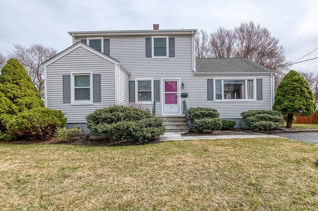 18 Howie Road Braintree, MA 02184 - Photo 2 of 30