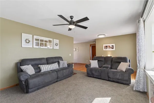 $425,000 | 5302 Highway 18, Adrian, MO 64720