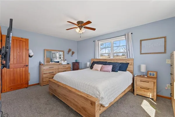 $425,000 | 5302 Highway 18, Adrian, MO 64720