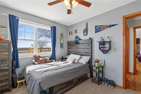 $425,000 | 5302 Highway 18, Adrian, MO 64720