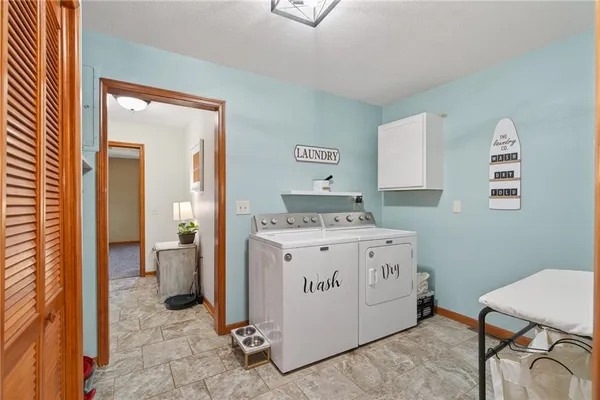 $425,000 | 5302 Highway 18, Adrian, MO 64720