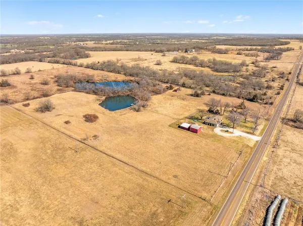 $425,000 | 5302 Highway 18, Adrian, MO 64720