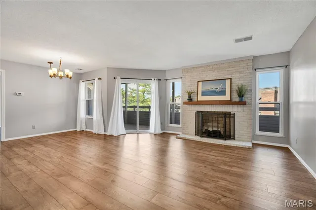 $225,000 | 1033 Wilton Royal Drive, Unit 107, Creve Coeur, MO 63146