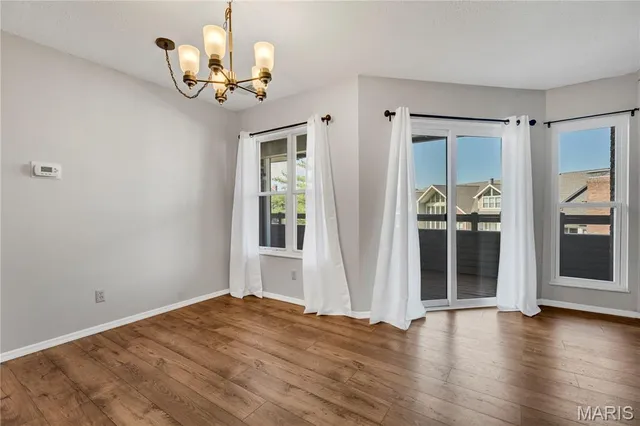 $225,000 | 1033 Wilton Royal Drive, Unit 107, Creve Coeur, MO 63146