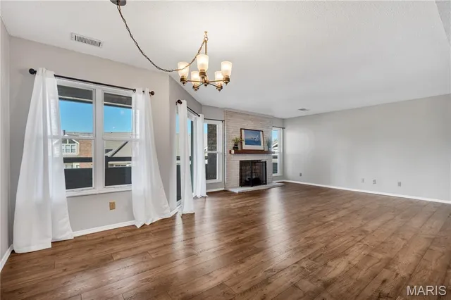 $225,000 | 1033 Wilton Royal Drive, Unit 107, Creve Coeur, MO 63146