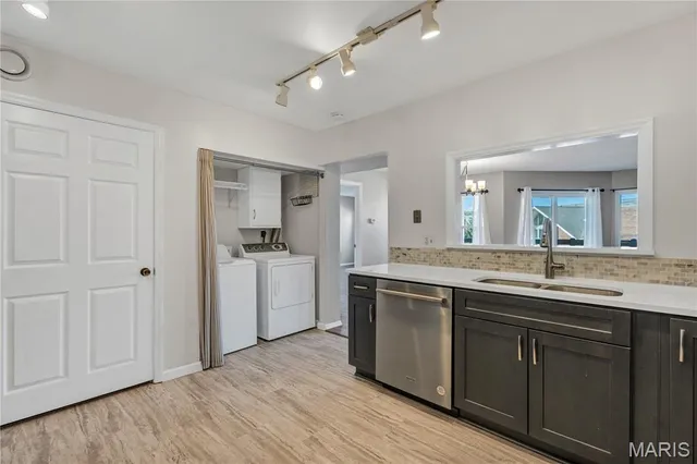 $225,000 | 1033 Wilton Royal Drive, Unit 107, Creve Coeur, MO 63146