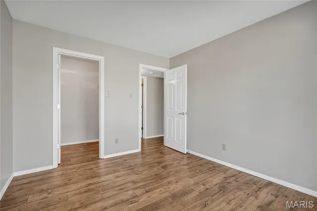 $225,000 | 1033 Wilton Royal Drive, Unit 107, Creve Coeur, MO 63146