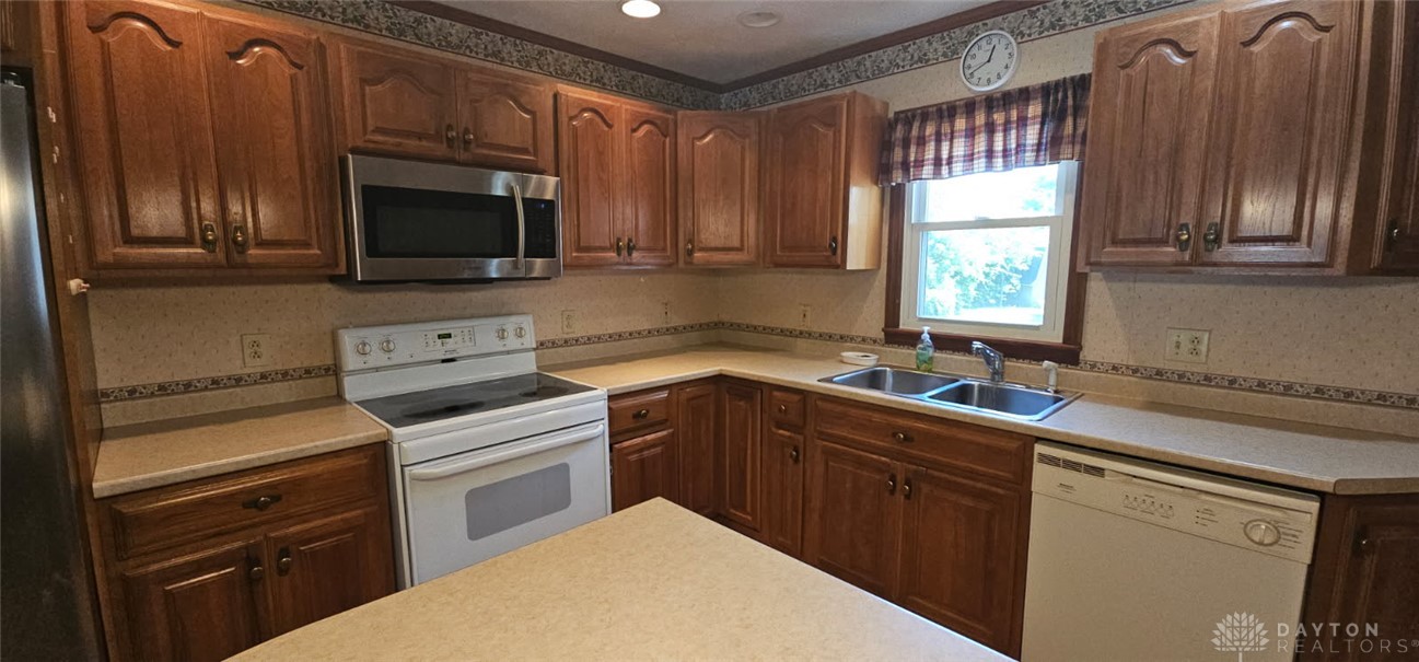 910 Aukerman Street Eaton, OH 45320 - Photo 13 of 57