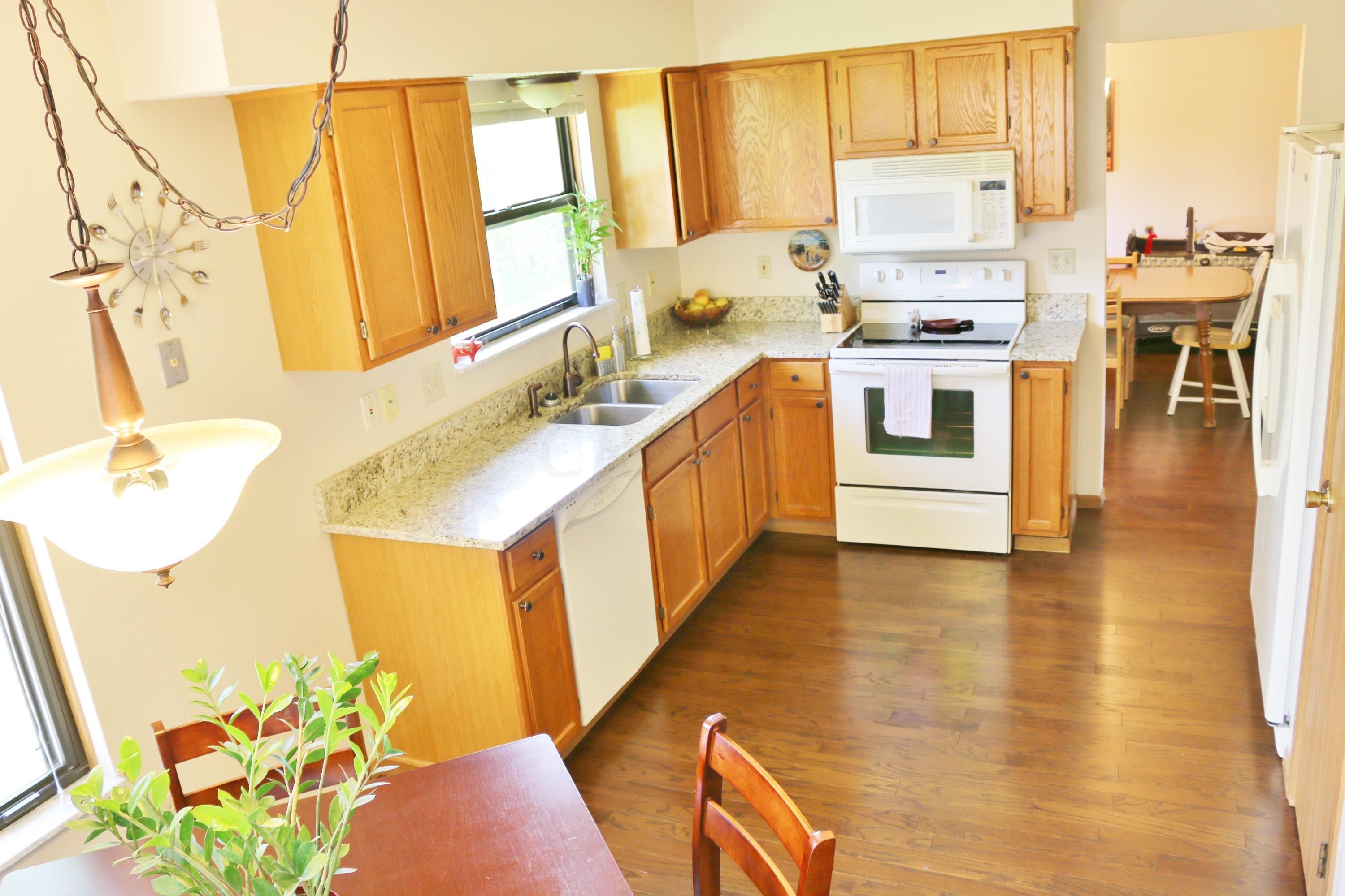 31 Ravine Road Powell, OH 43065 - Photo 9 of 35 Gallery Image 9