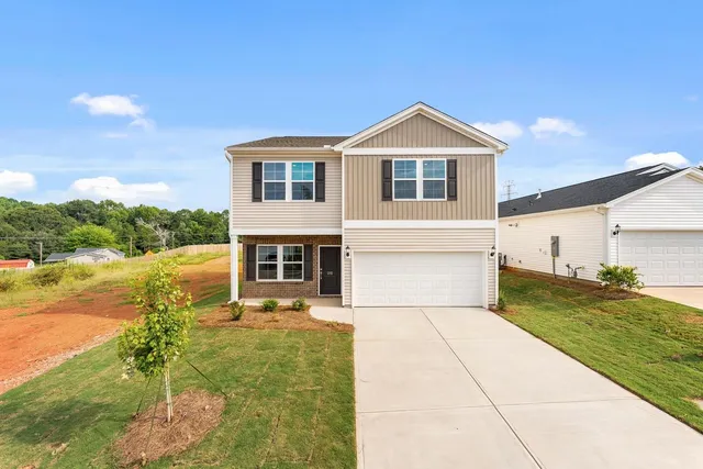 $289,000 | 2112 Mayberry Drive, Spartanburg, SC 29301