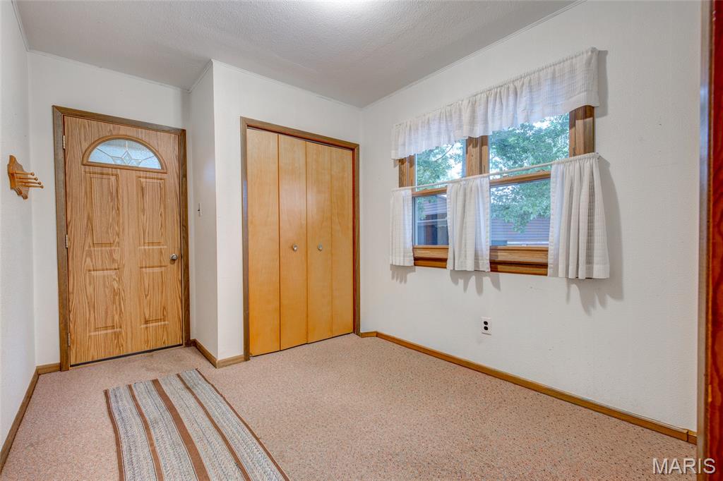 5673 Humbert Road Godfrey, IL 62035 - Photo 6 of 37