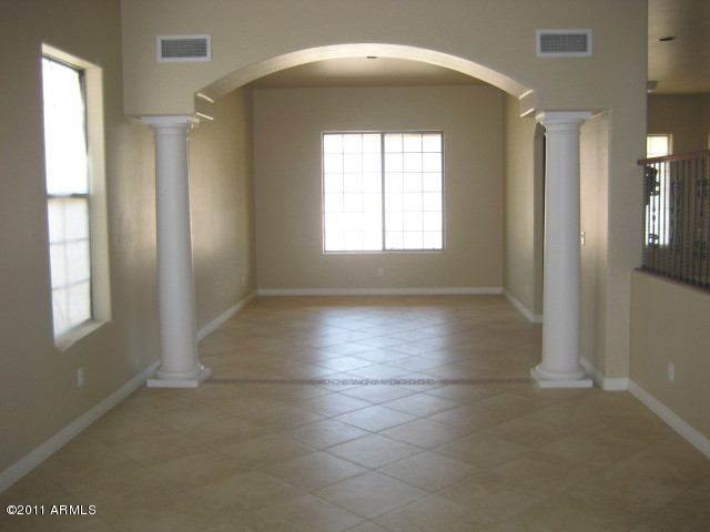 4303 West Coplen Farms Road Laveen, AZ 85339 - Photo 5 of 11 DINING ROOM