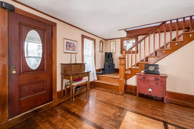 $425,000 | 53 Winter Street, Exeter, NH 03833