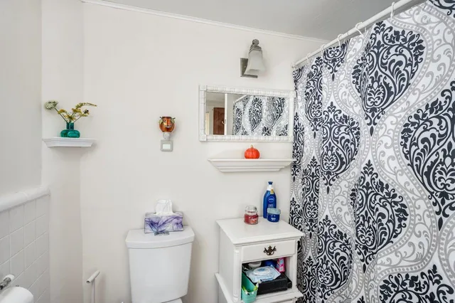 $425,000 | 53 Winter Street, Exeter, NH 03833