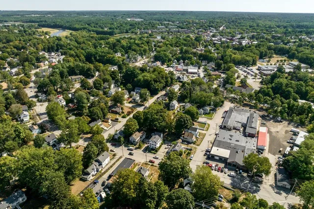 $425,000 | 53 Winter Street, Exeter, NH 03833