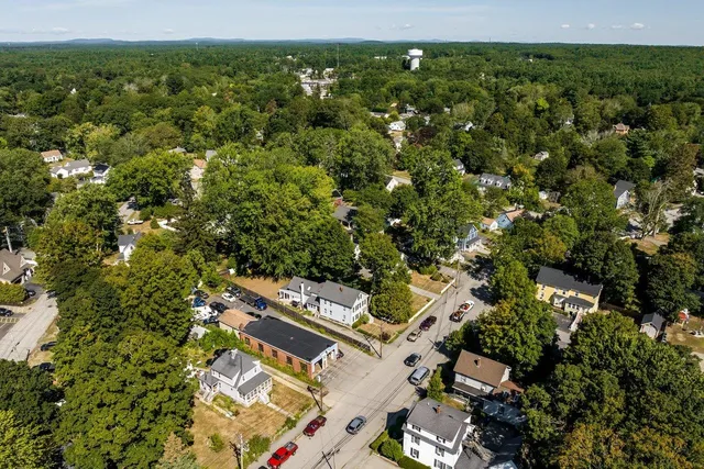 $425,000 | 53 Winter Street, Exeter, NH 03833