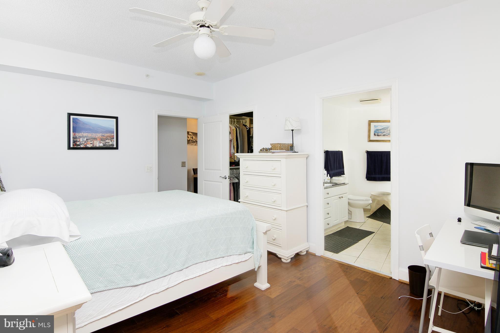 3600 South Glebe Road, Unit 323W Arlington, VA 22202 - Photo 17 of 28 Bedroom (Master)