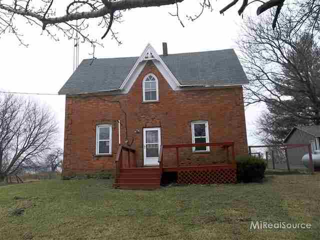 2700 State Applegate, MI 48401 - Photo 1 of 5 31144833.JPG