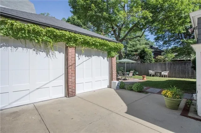 $4,950 | 8 Moses Brown Street, Providence, RI 02906