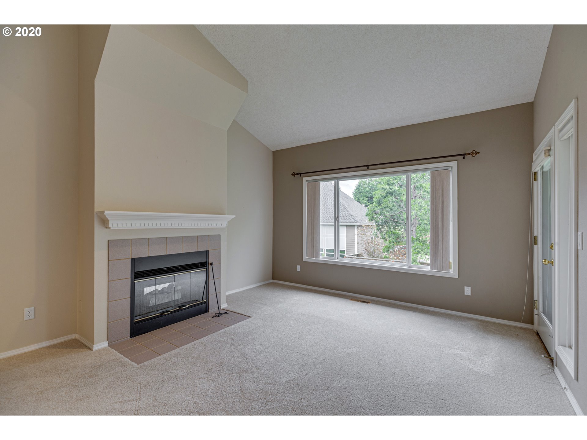 1627 Northwest Mayfield Road Portland, OR 97229 - Photo 8 of 20 Gallery Image 8