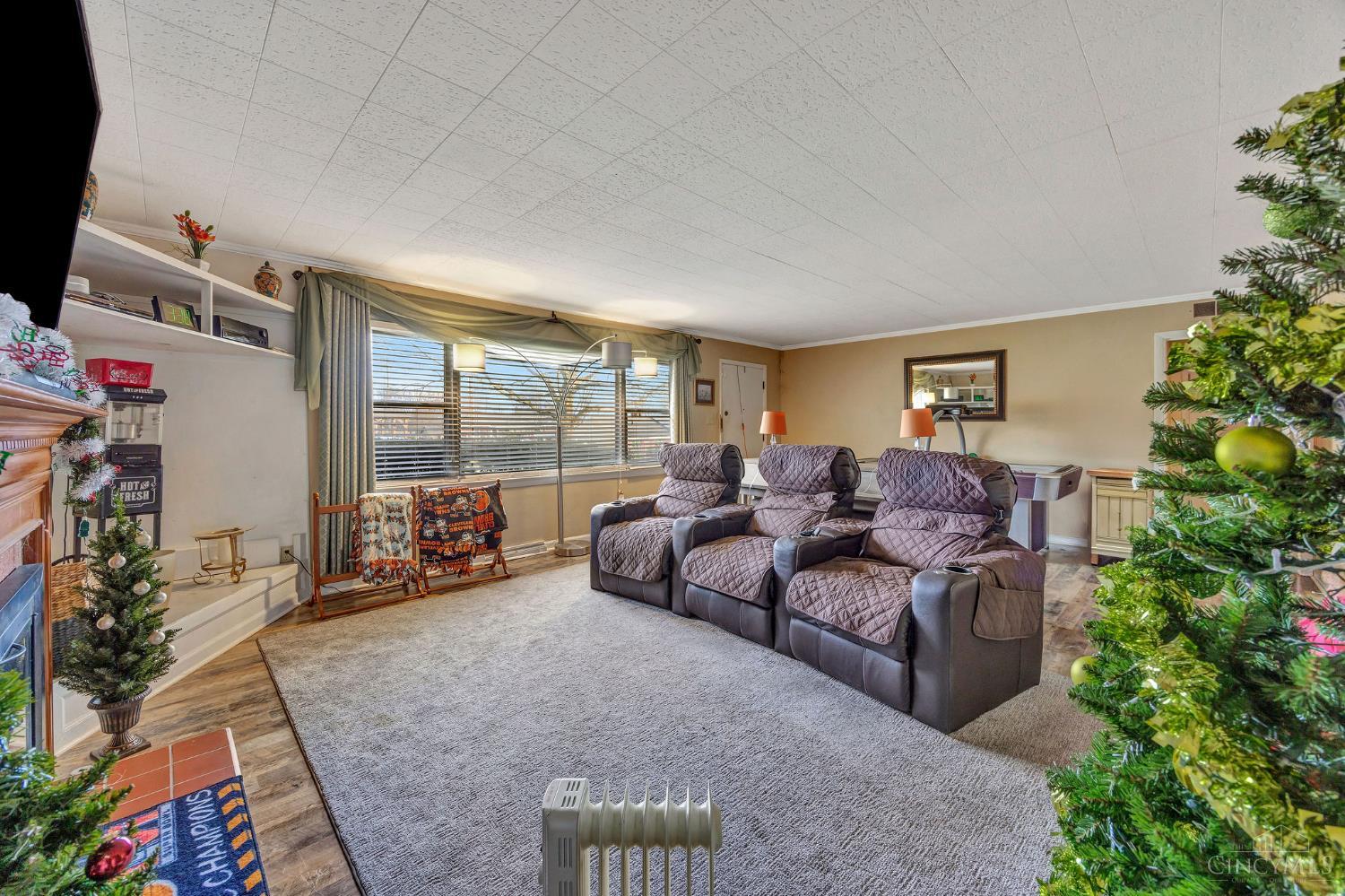 365 Columbia Road Hamilton, OH 45013 - Photo 9 of 45