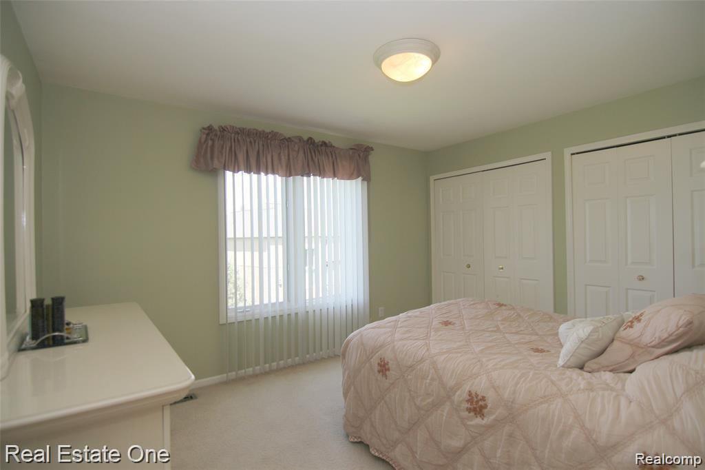 941 Norcross Drive Rochester, MI 48307 - Photo 22 of 31